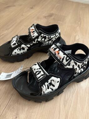 Adidas by Stella McCartney hika outdoor sandals in white/black animal print